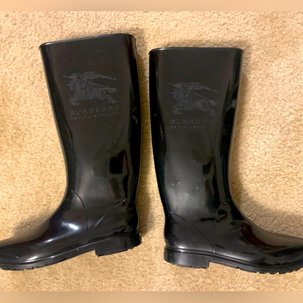 Burberry Size IT 36 / US 6 Black Rainboots